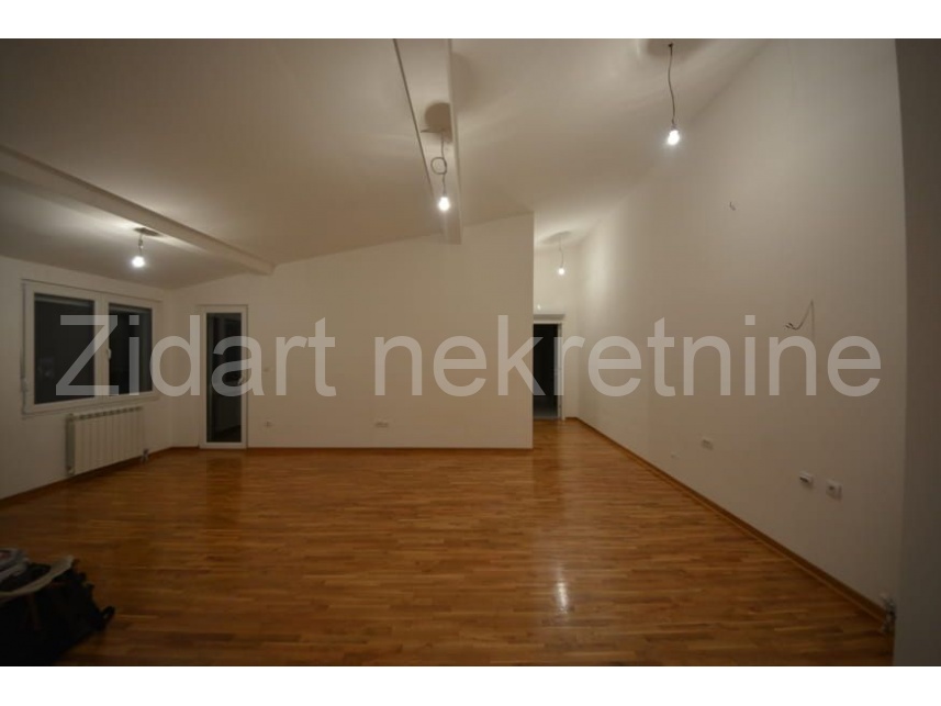 Квартира, 688 м², 138 000$ — FAKTOR